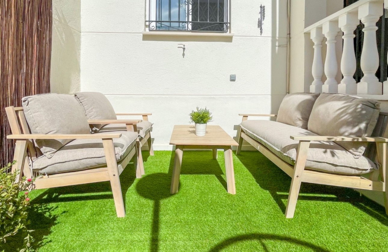 Resale - House - Orihuela Costa - Los Altos *