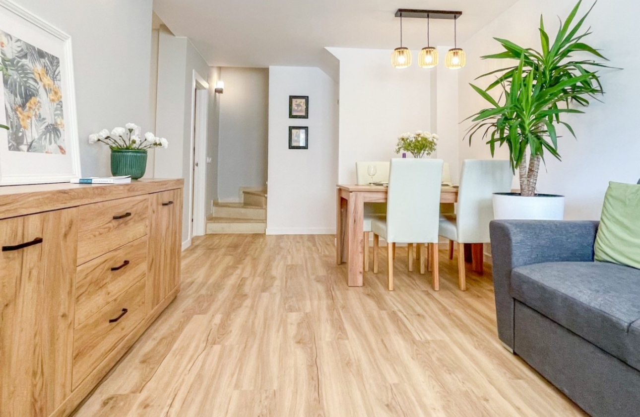 Resale - House - Orihuela Costa - Los Altos *