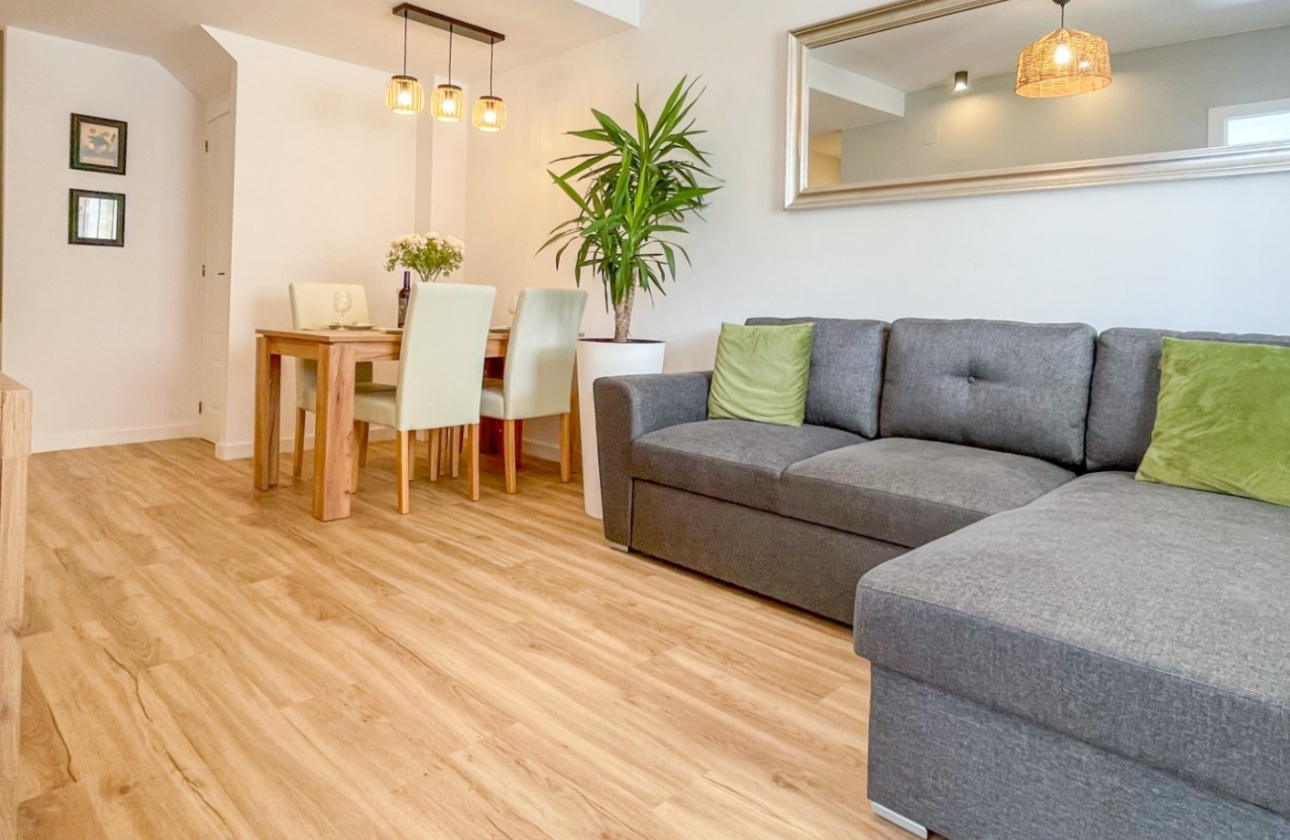Resale - House - Orihuela Costa - Los Altos *
