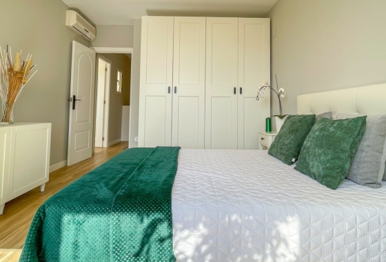 Resale - House - Orihuela Costa - Los Altos *