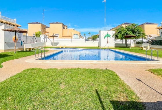 Resale - House - Orihuela Costa - Los Altos *