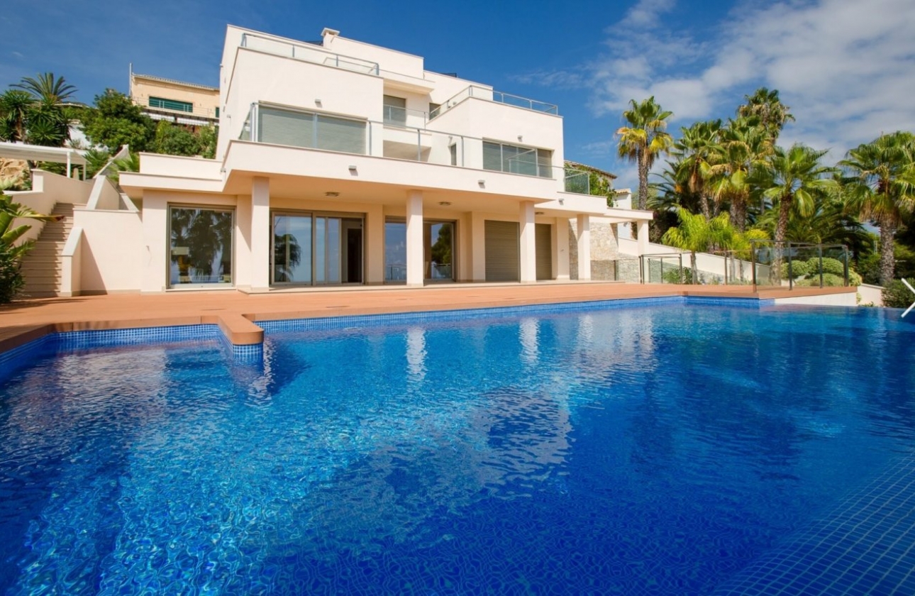Resale - Villa - Moraira