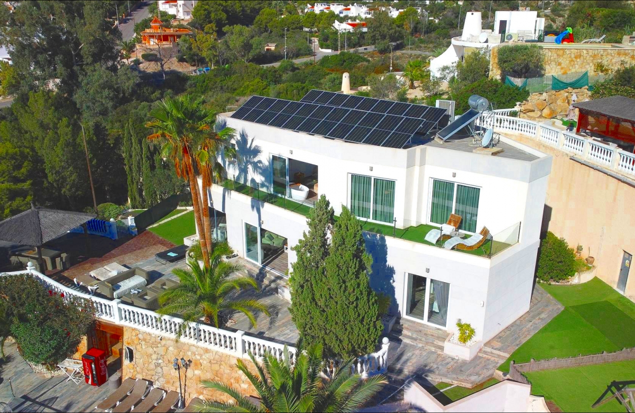 Resale - Villa - El Campello - Coveta Fuma