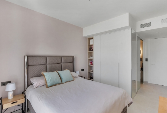 Resale - Ground floor apartment - Guardamar del Segura - El Raso