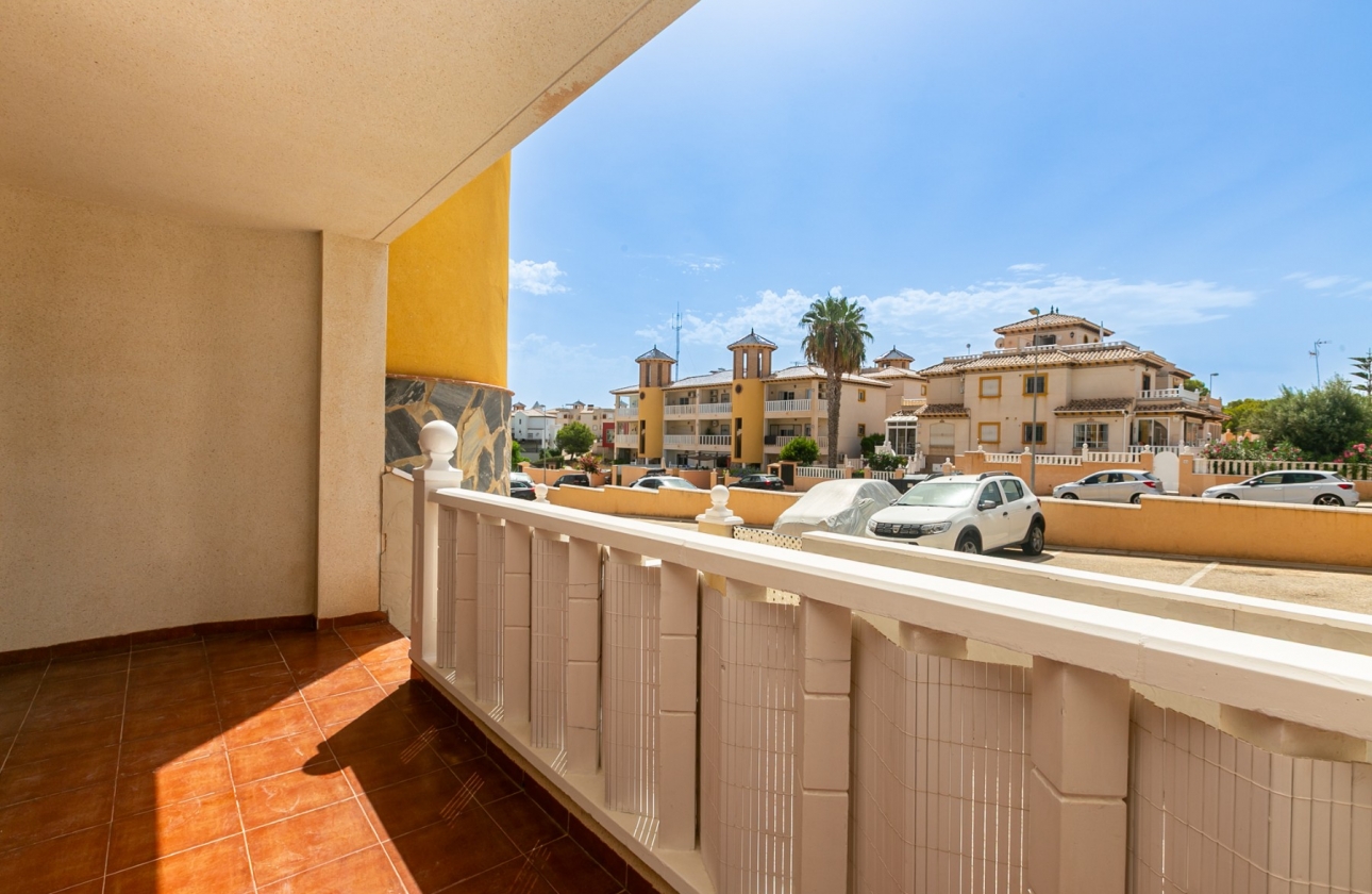 Resale - Apartment / flat - Lomas de Cabo Roig