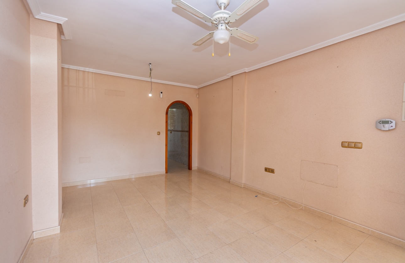 Resale - Apartment / flat - Lomas de Cabo Roig