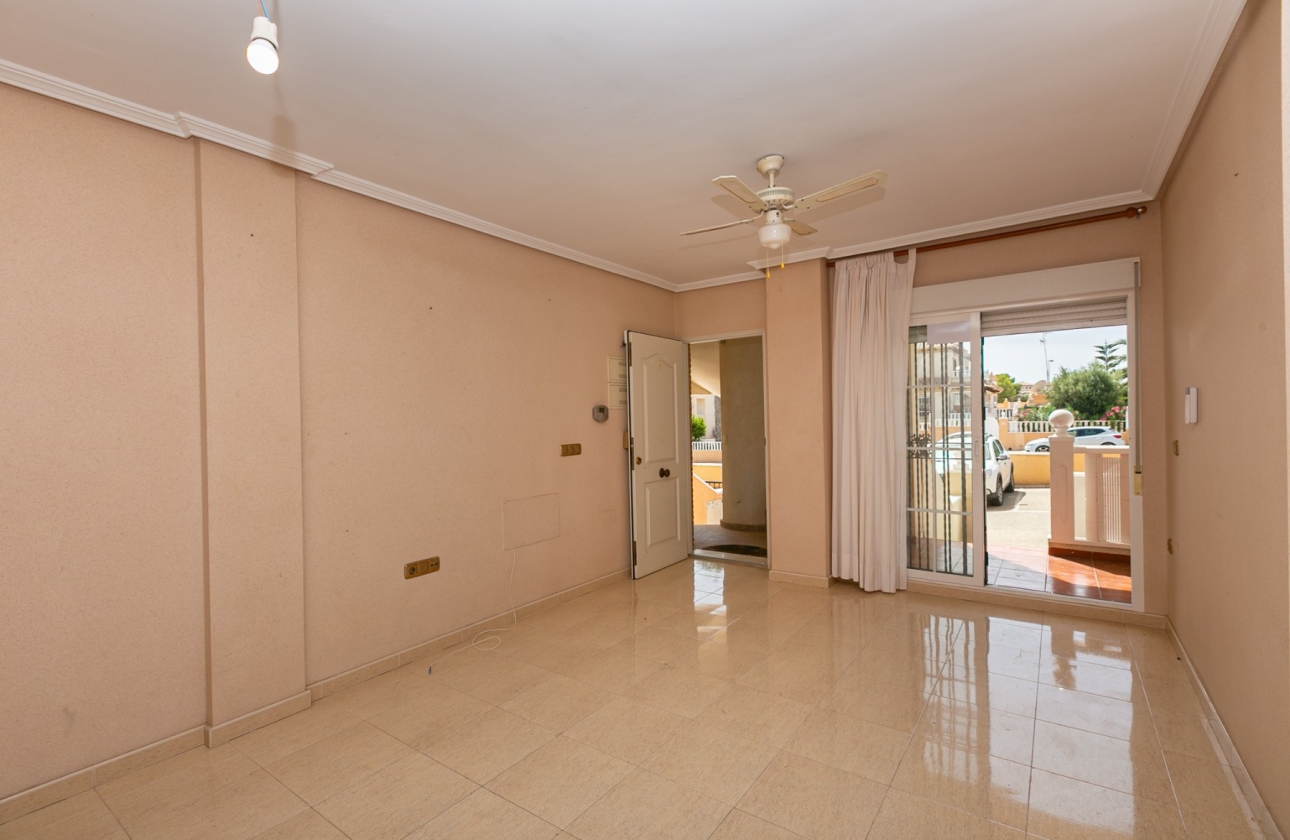 Resale - Apartment / flat - Lomas de Cabo Roig