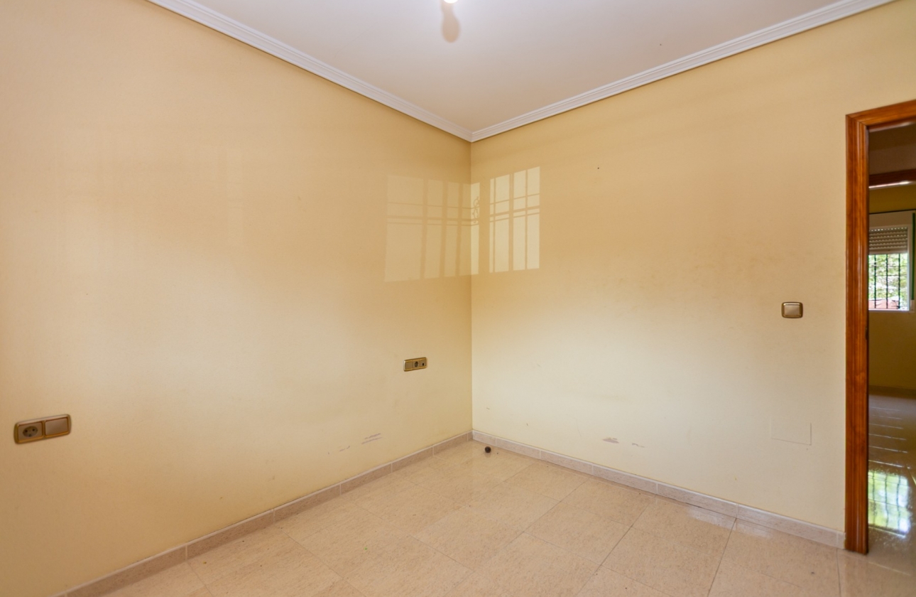 Resale - Apartment / flat - Lomas de Cabo Roig