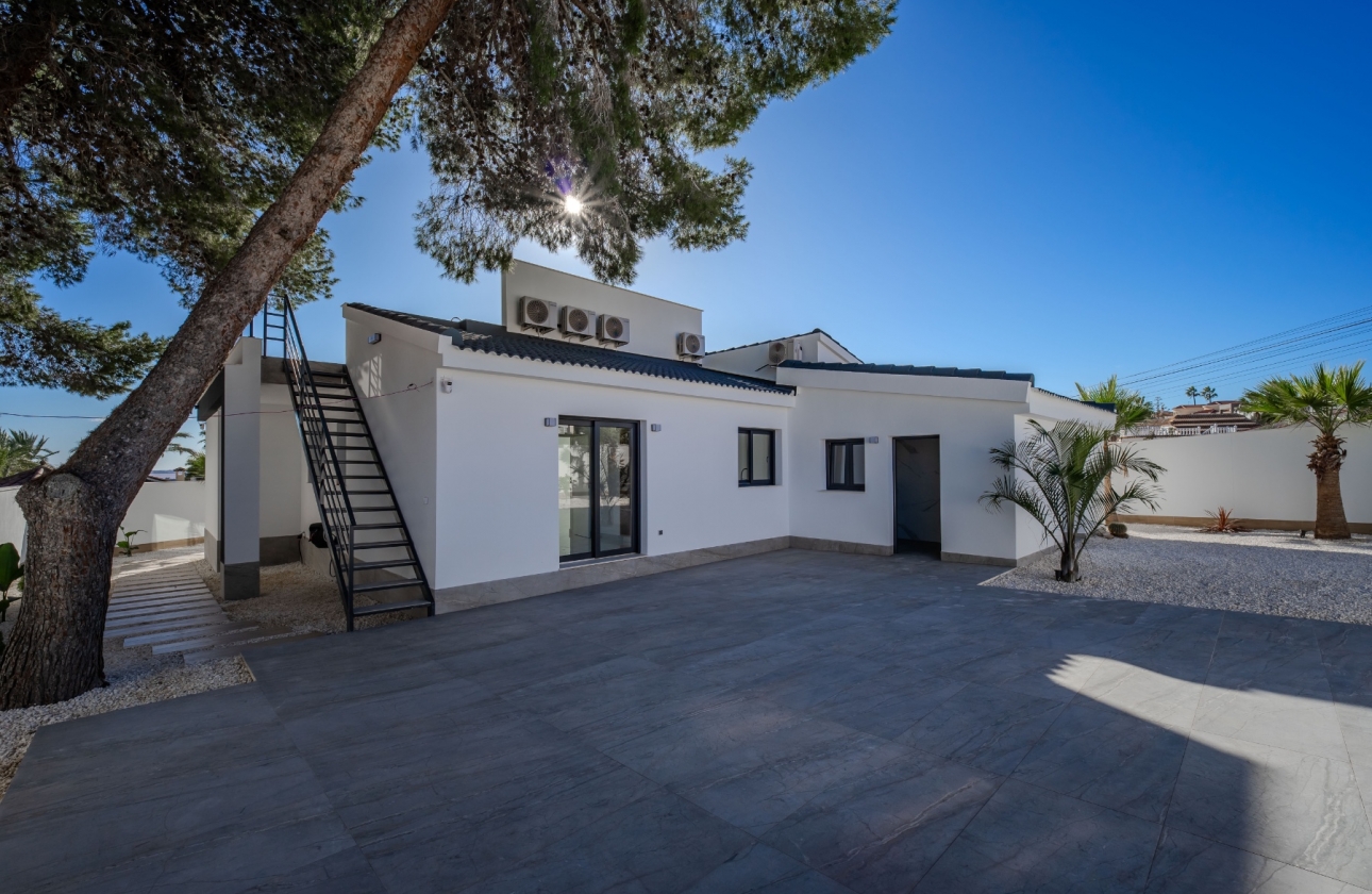 Reventa - Villa - Ciudad Quesada - town