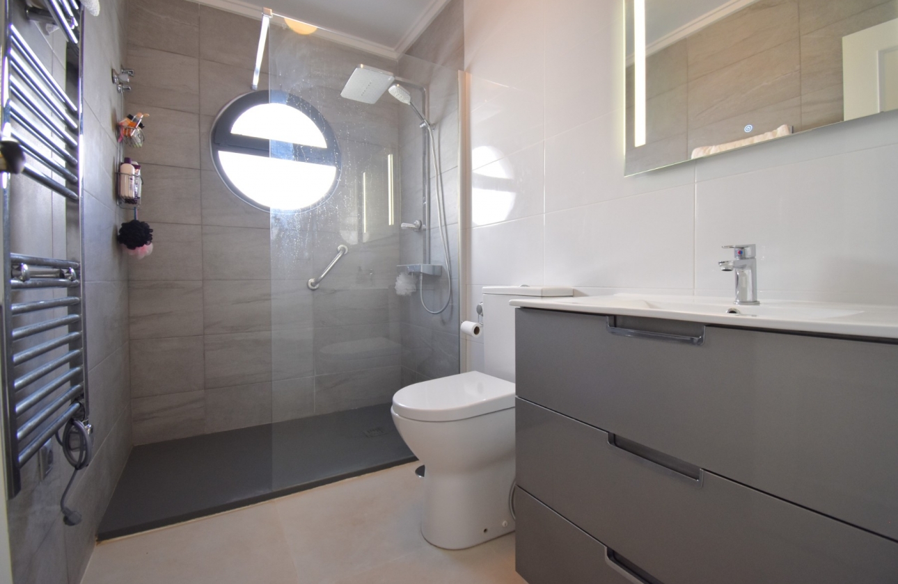 Revente - Villa - Orihuela Costa - Playa Flamenca