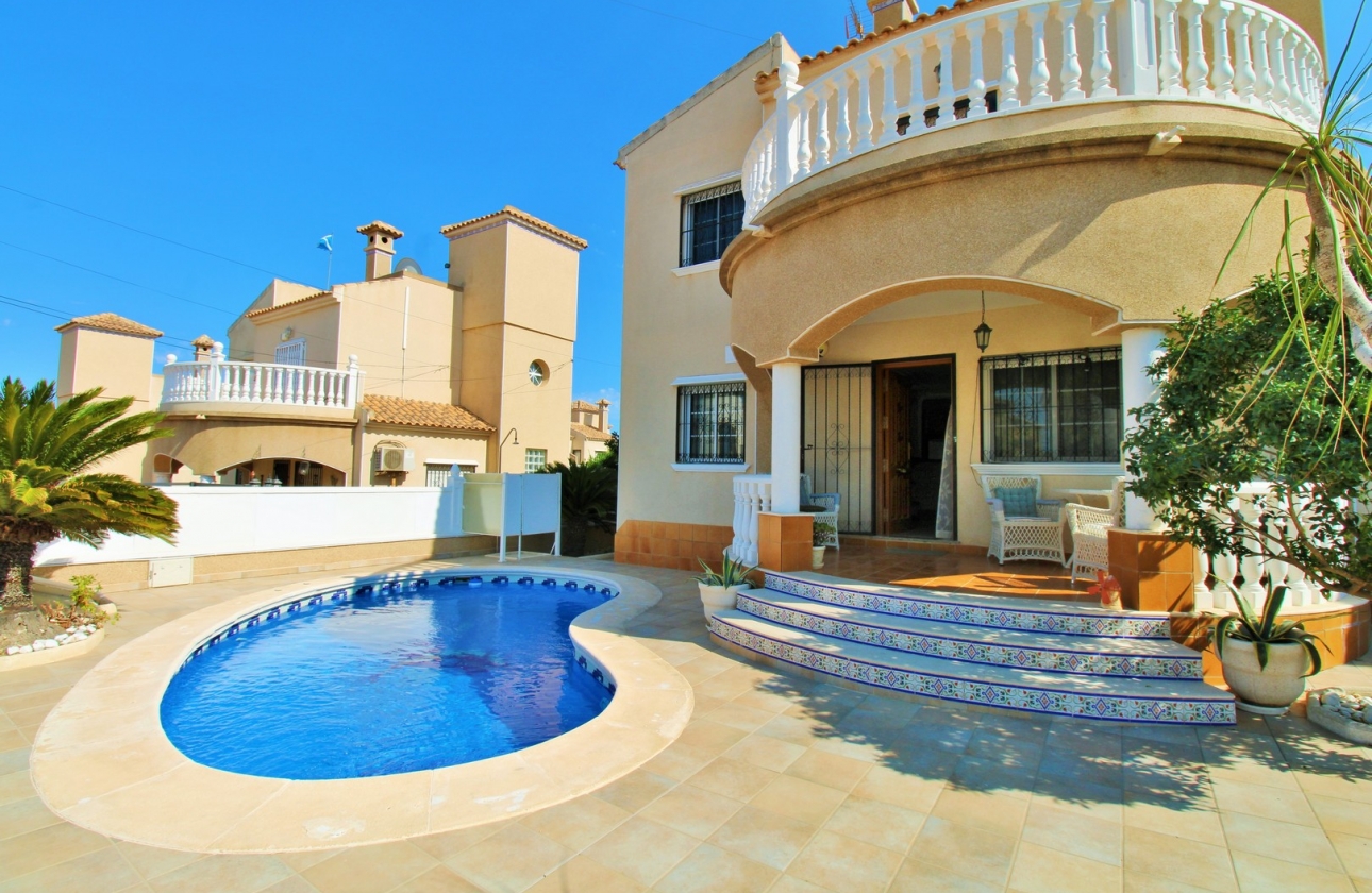 Revente - Villa - Villamartin