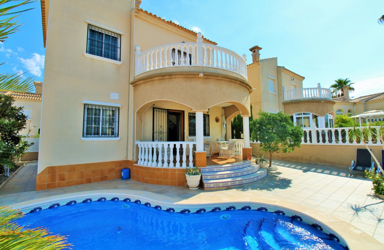 Revente - Villa - Villamartin