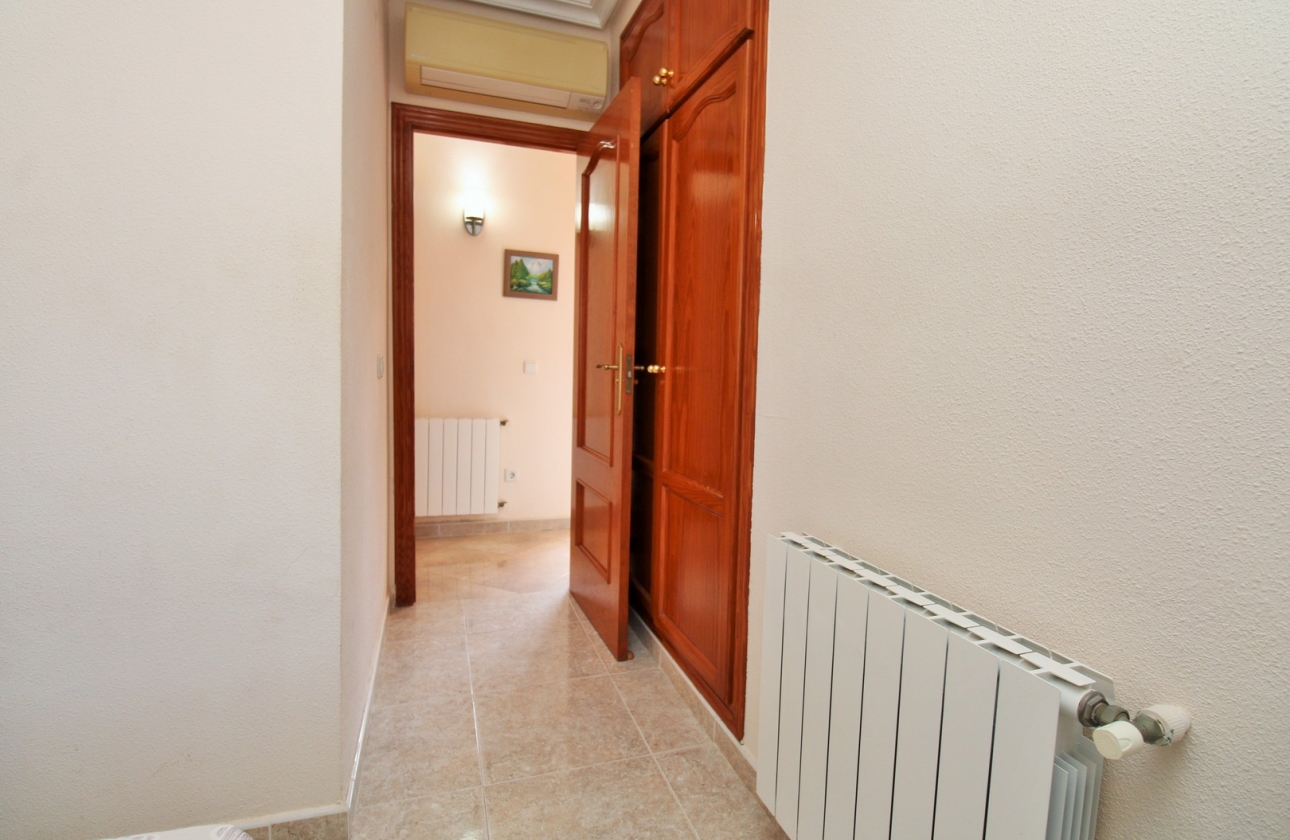 Revente - Villa - Villamartin