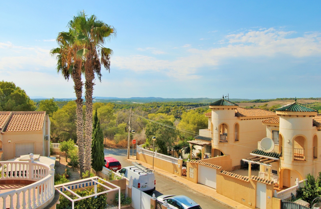 Revente - Villa - Villamartin