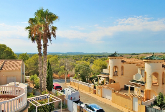 Revente - Villa - Villamartin