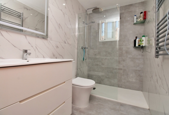 Revente - Villa - Villamartin
