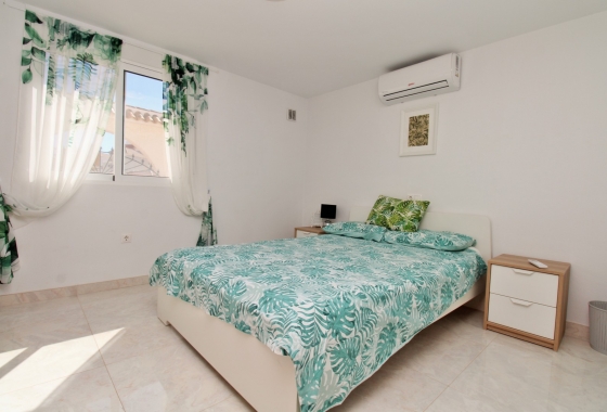 Revente - Villa - Villamartin