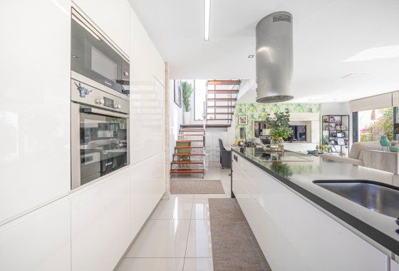 Reventa - Villa - Ciudad Quesada - Lo Pepin