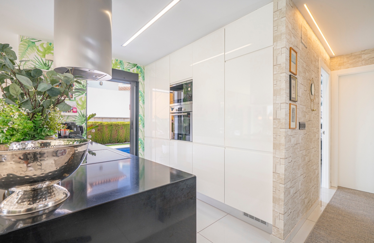 Reventa - Villa - Ciudad Quesada - Lo Pepin