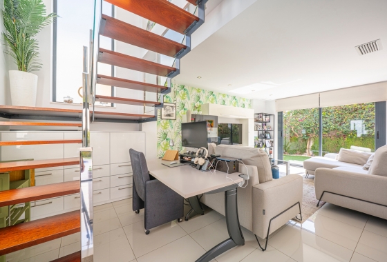 Reventa - Villa - Ciudad Quesada - Lo Pepin