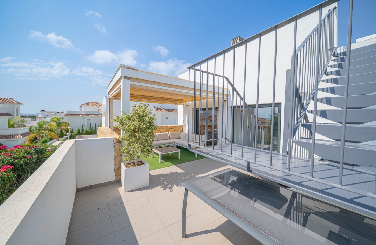 Reventa - Villa - Ciudad Quesada - Lo Pepin