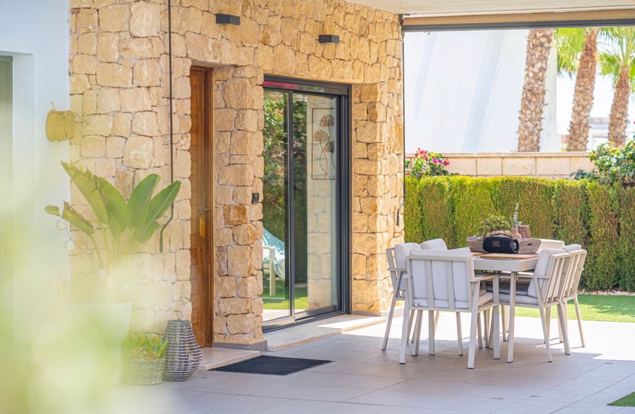 Reventa - Villa - Ciudad Quesada - Lo Pepin