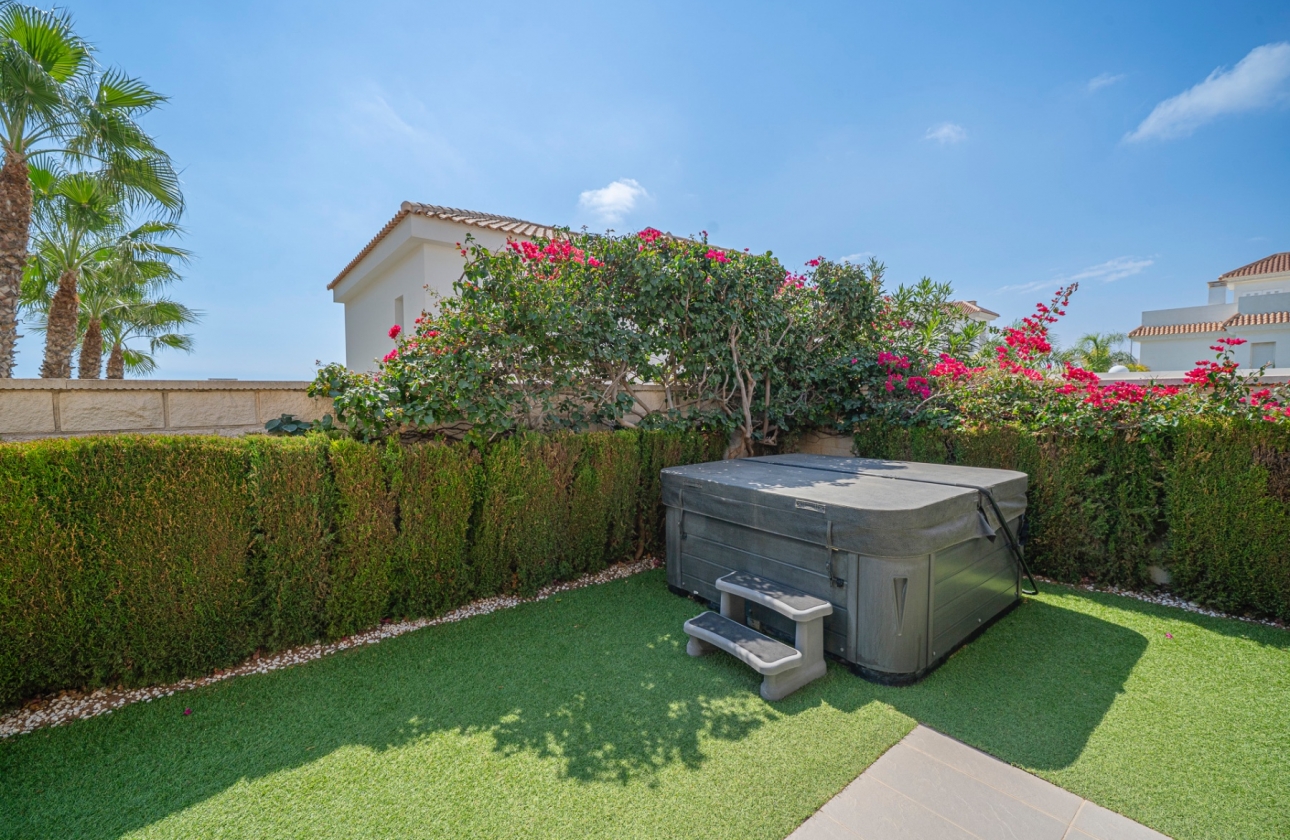 Reventa - Villa - Ciudad Quesada - Lo Pepin