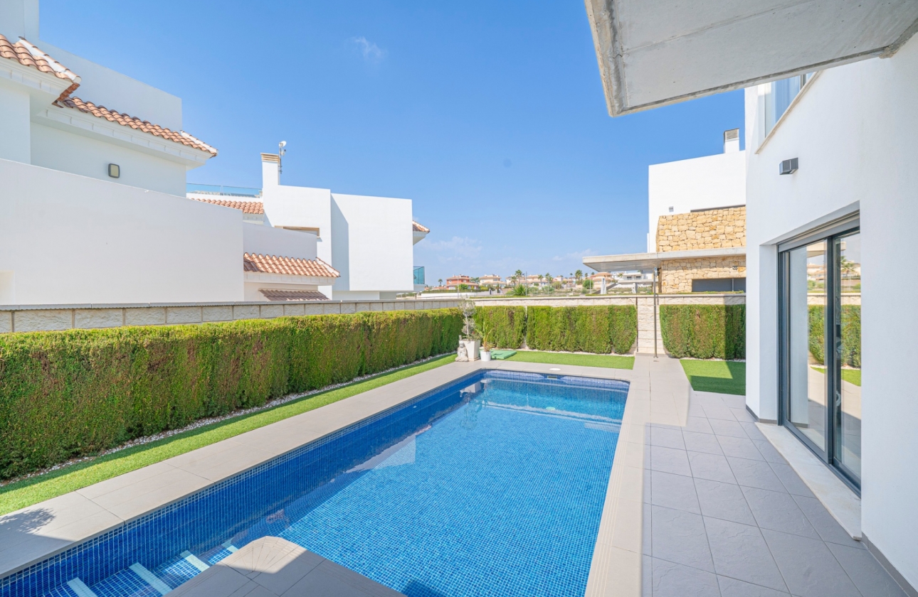 Reventa - Villa - Ciudad Quesada - Lo Pepin