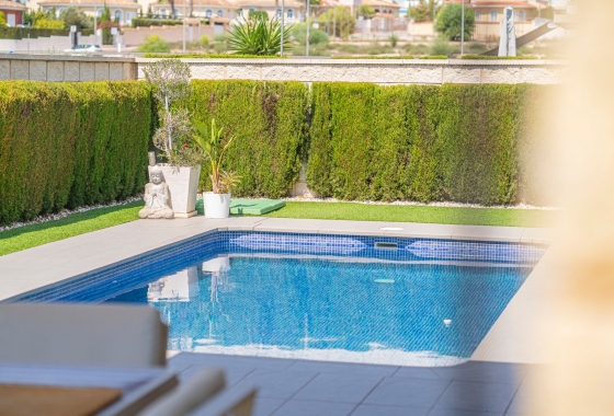 Reventa - Villa - Ciudad Quesada - Lo Pepin