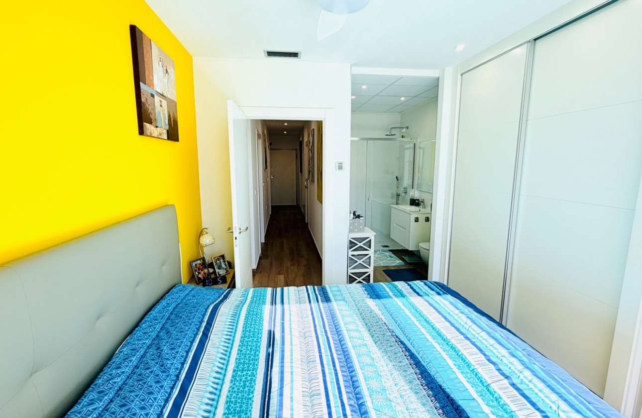 Reventa - Villa - Los Montesinos - La Herada