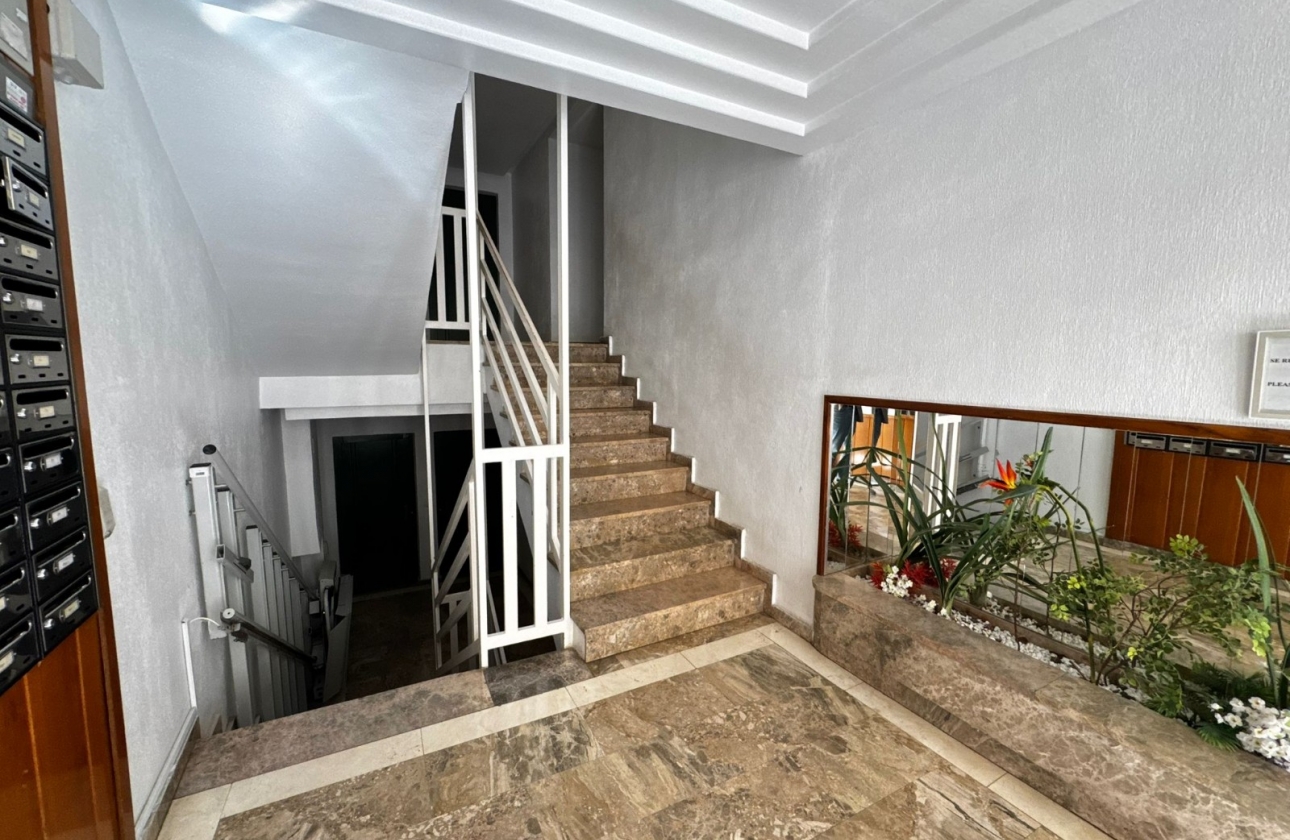 Reventa - Apartamento / piso - Torrevieja - Punta Prima