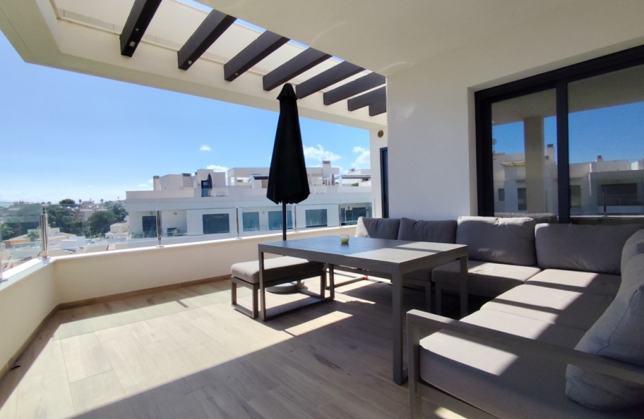 Resale - Apartment / flat - Villamartin