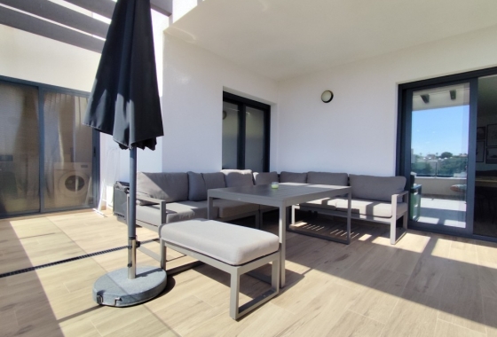 Resale - Apartment / flat - Villamartin