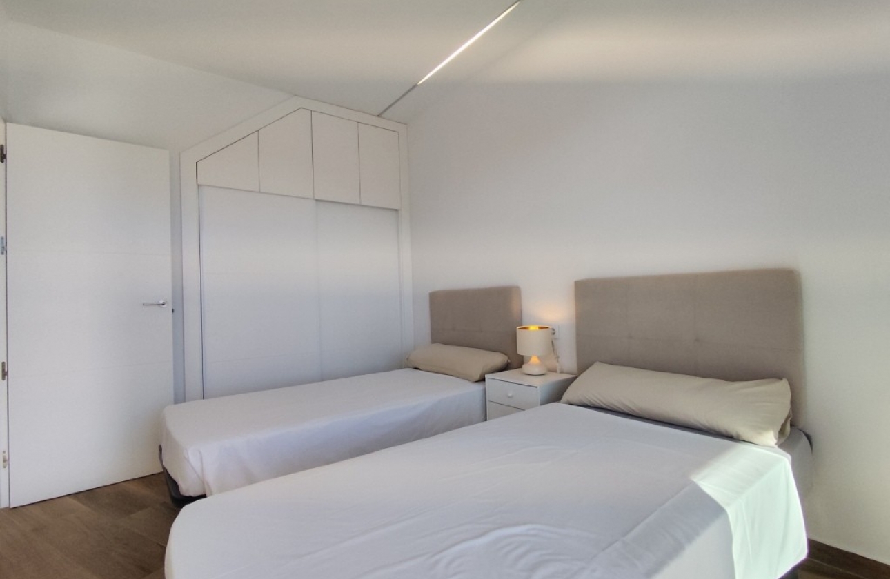 Resale - Apartment / flat - Villamartin