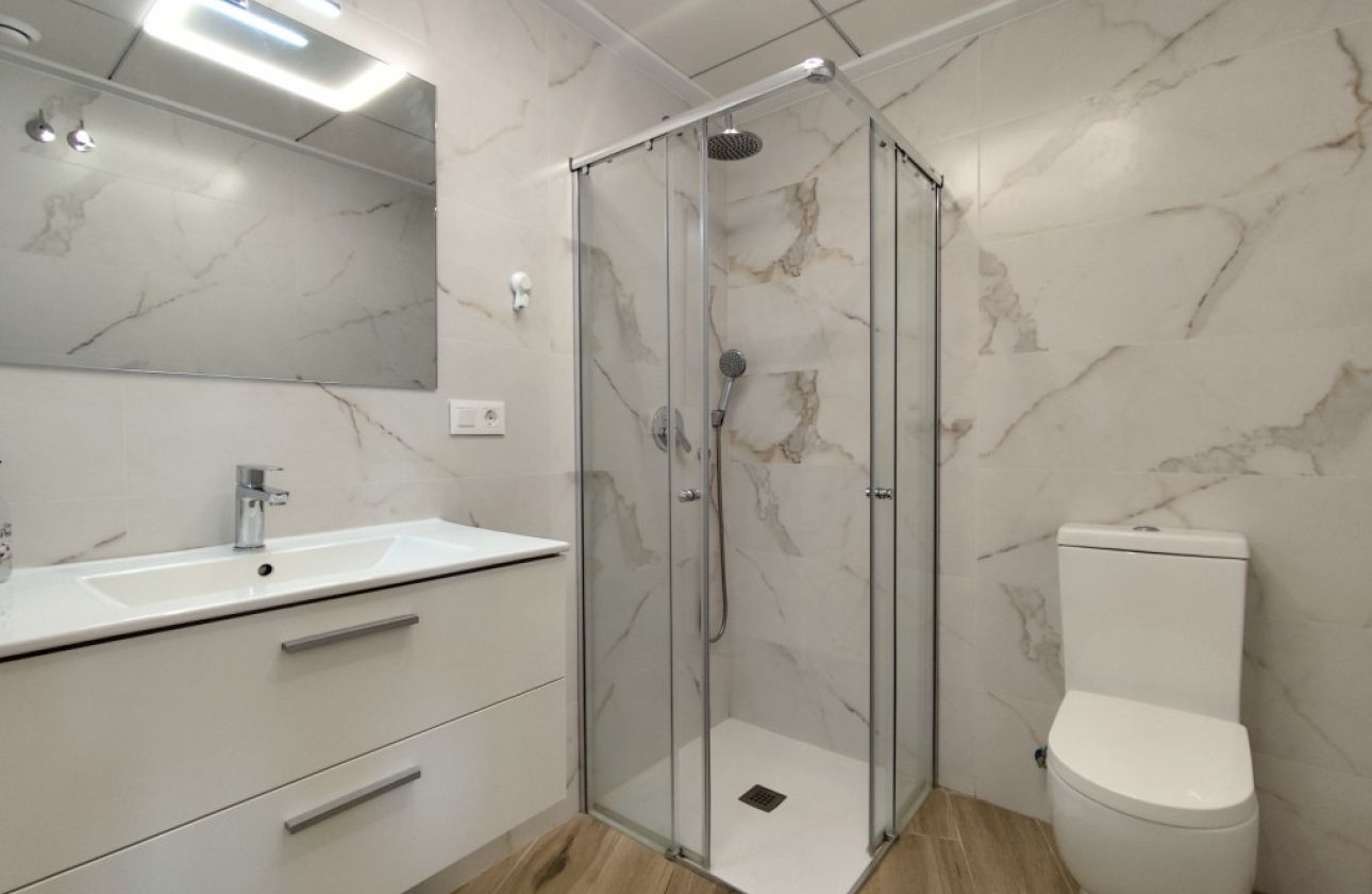 Resale - Apartment / flat - Villamartin