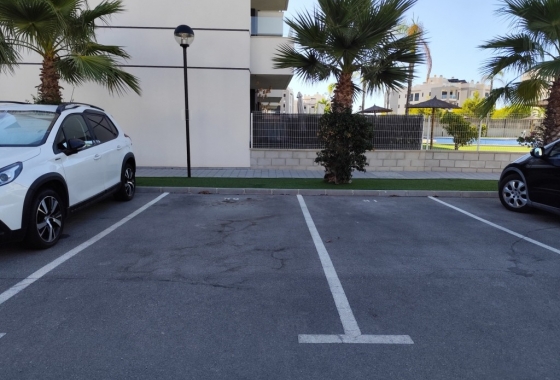 Resale - Apartment / flat - Villamartin