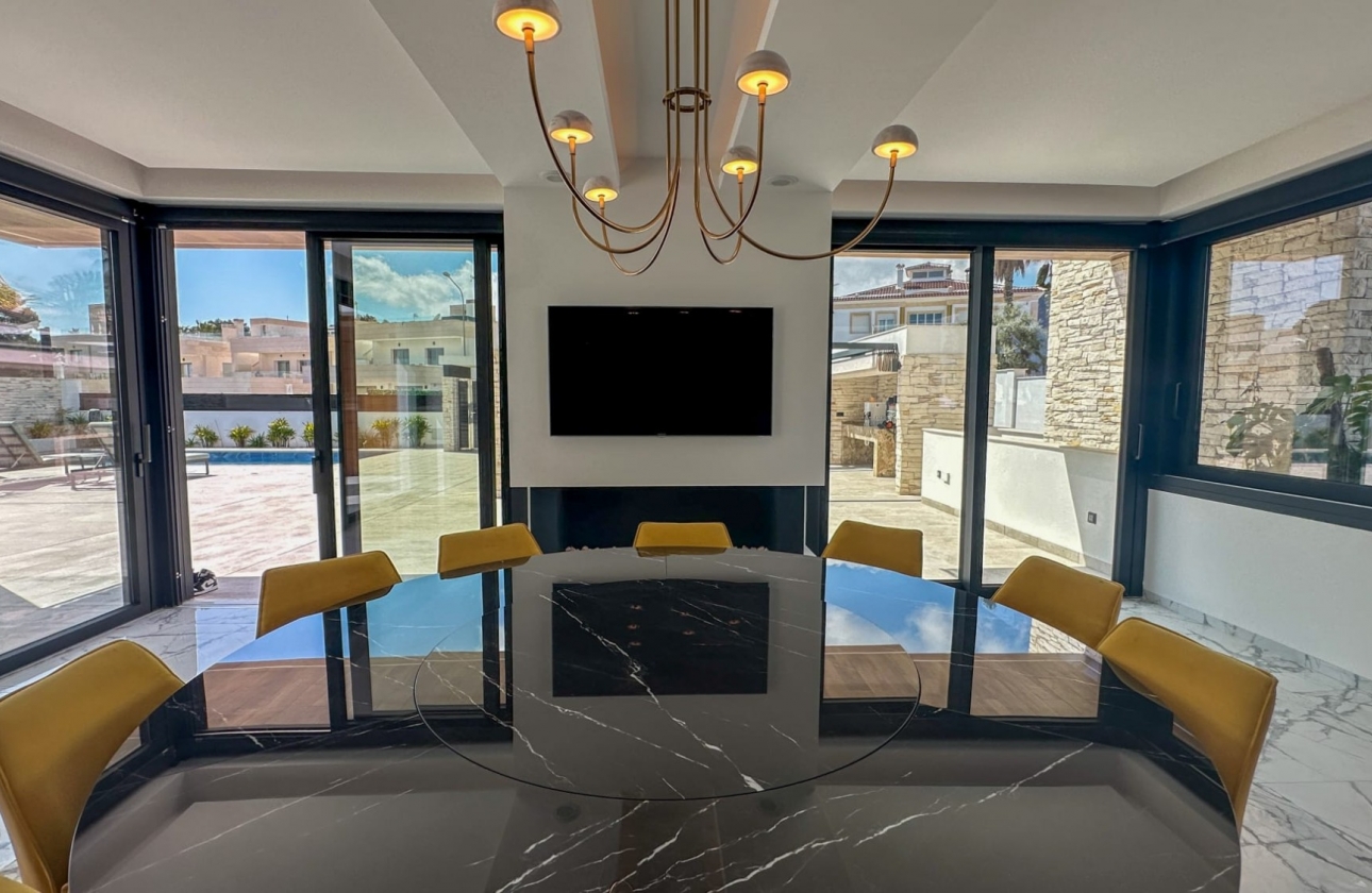 Revente - Villa - Orihuela Costa - Villamartín