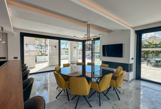 Revente - Villa - Orihuela Costa - Villamartín