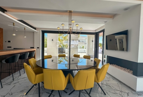 Revente - Villa - Orihuela Costa - Villamartín