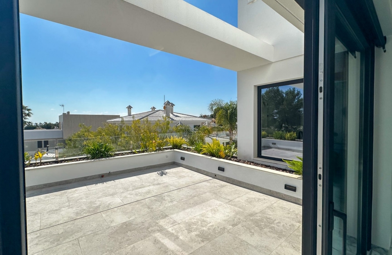 Revente - Villa - Orihuela Costa - Villamartín