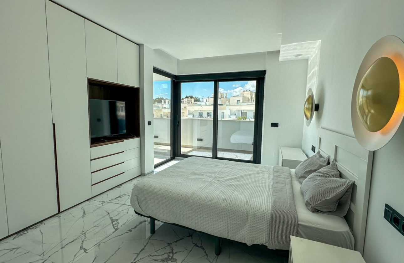 Revente - Villa - Orihuela Costa - Villamartín
