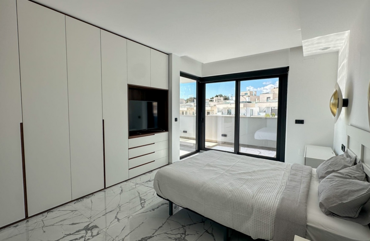 Revente - Villa - Orihuela Costa - Villamartín
