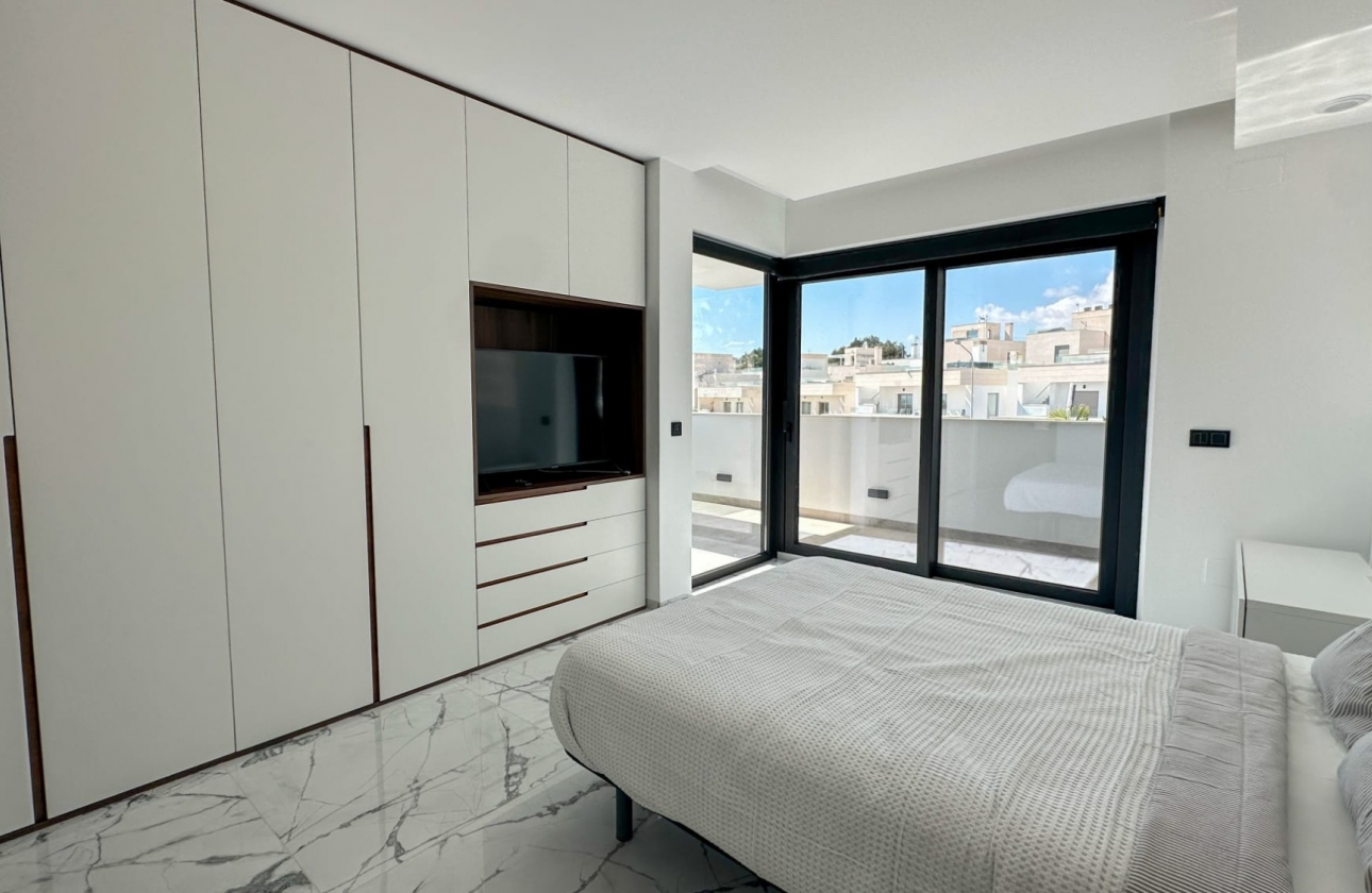Revente - Villa - Orihuela Costa - Villamartín
