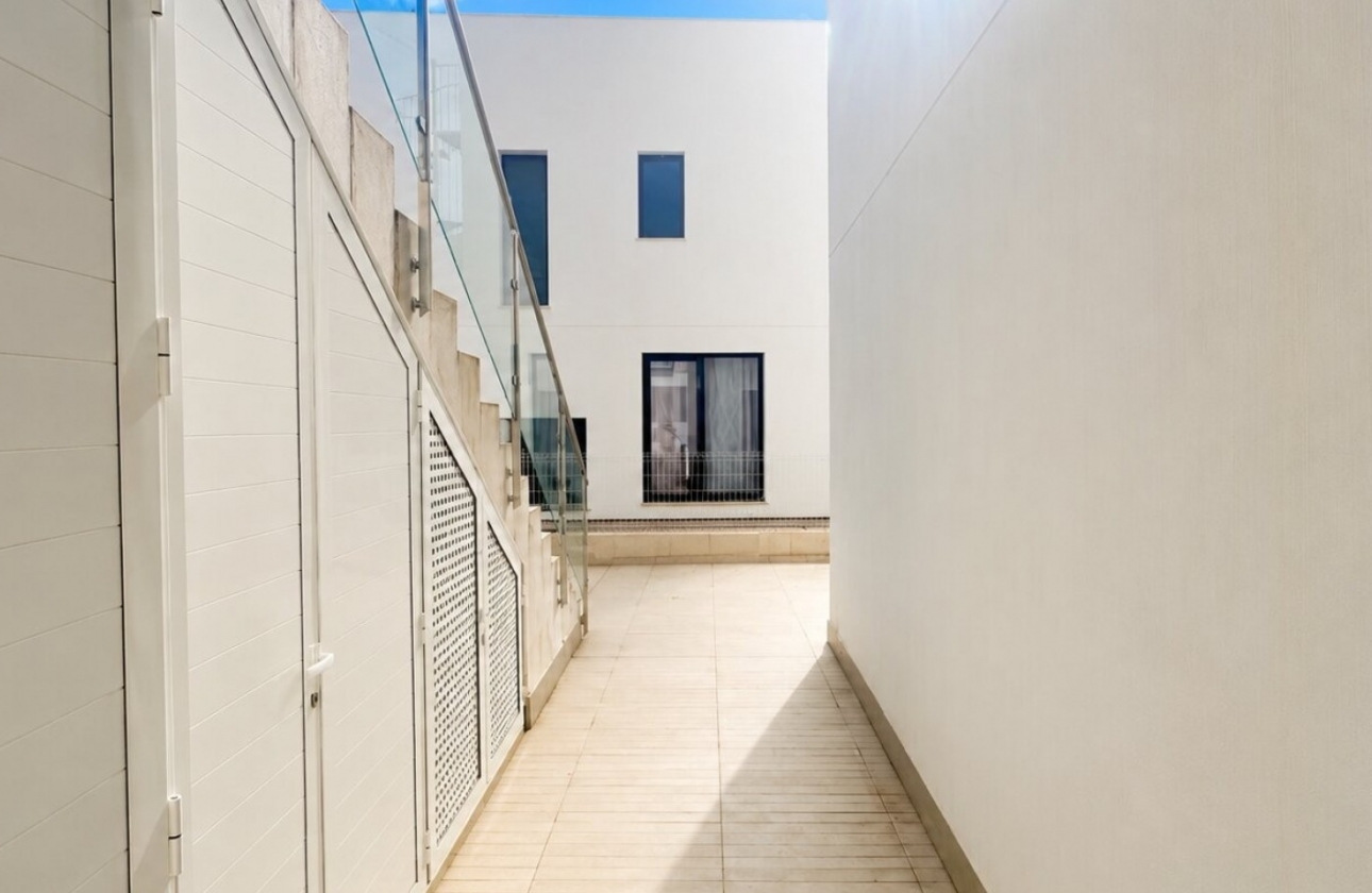 Reventa - Apartamento / piso - Orihuela Costa - Punta Prima