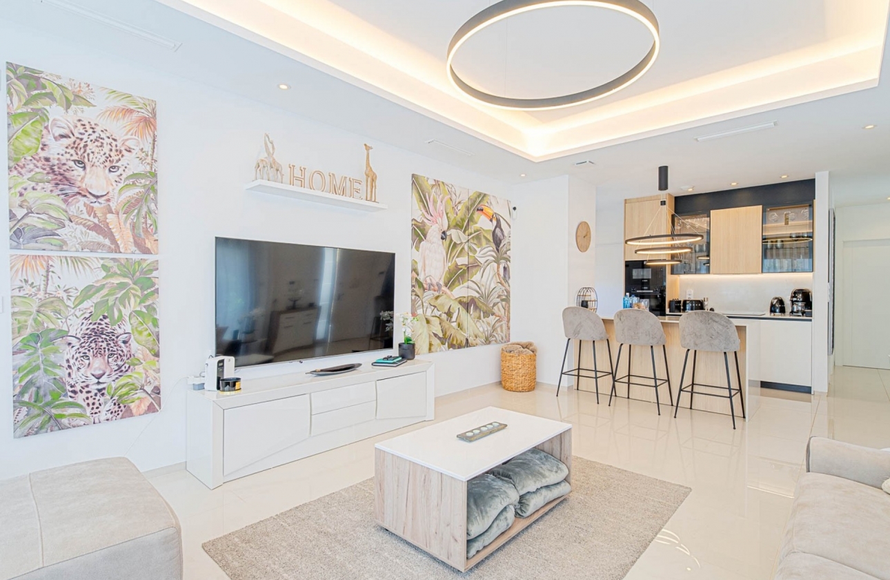 Reventa - Villa - Ciudad Quesada - Doña Pepa