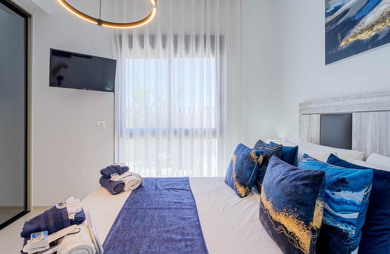 Reventa - Villa - Ciudad Quesada - Doña Pepa
