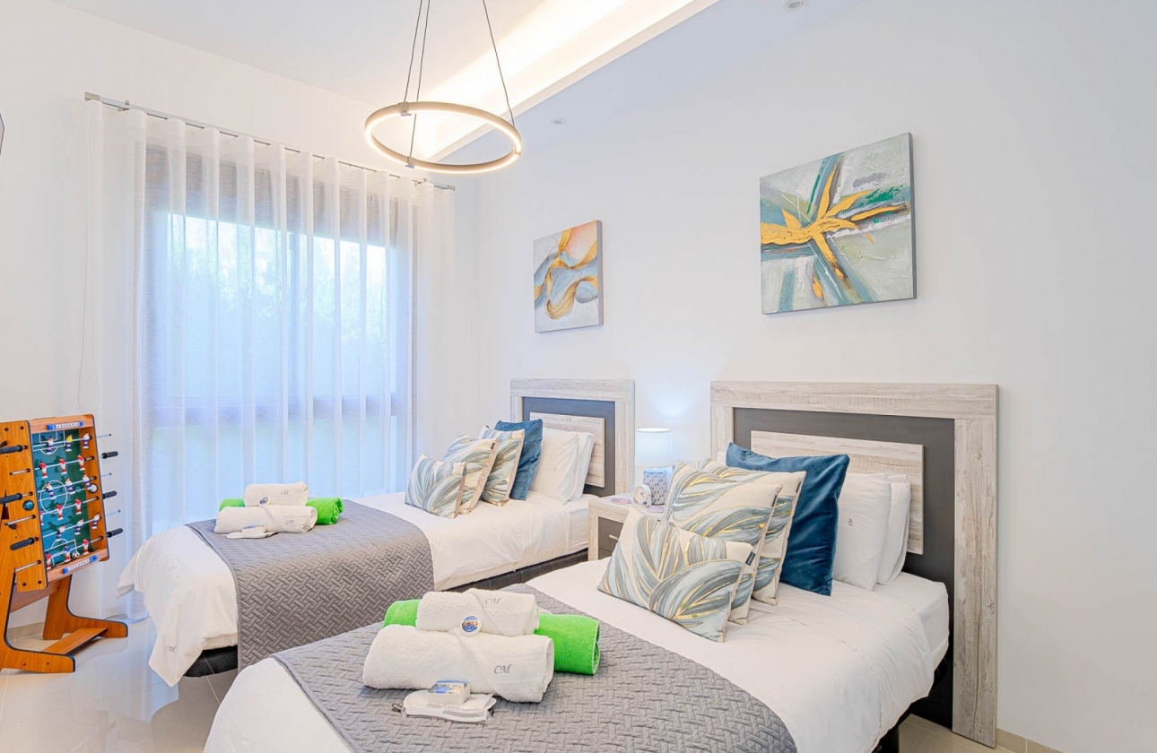 Reventa - Villa - Ciudad Quesada - Doña Pepa