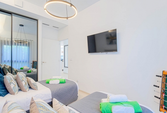 Reventa - Villa - Ciudad Quesada - Doña Pepa