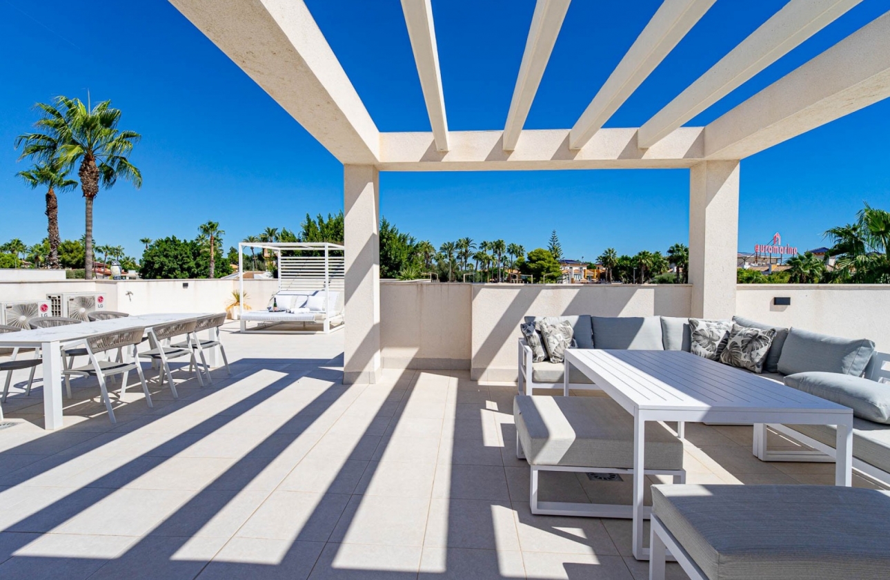 Reventa - Villa - Ciudad Quesada - Doña Pepa