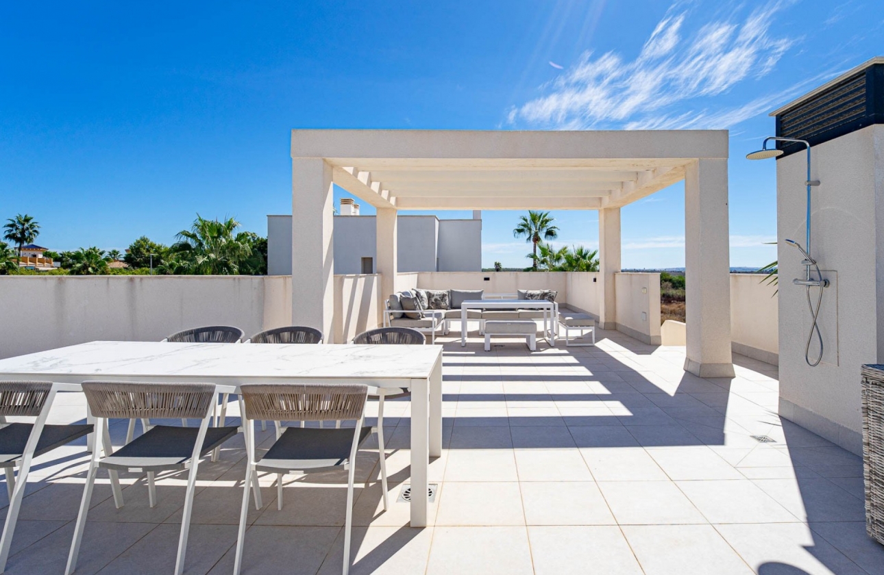 Reventa - Villa - Ciudad Quesada - Doña Pepa